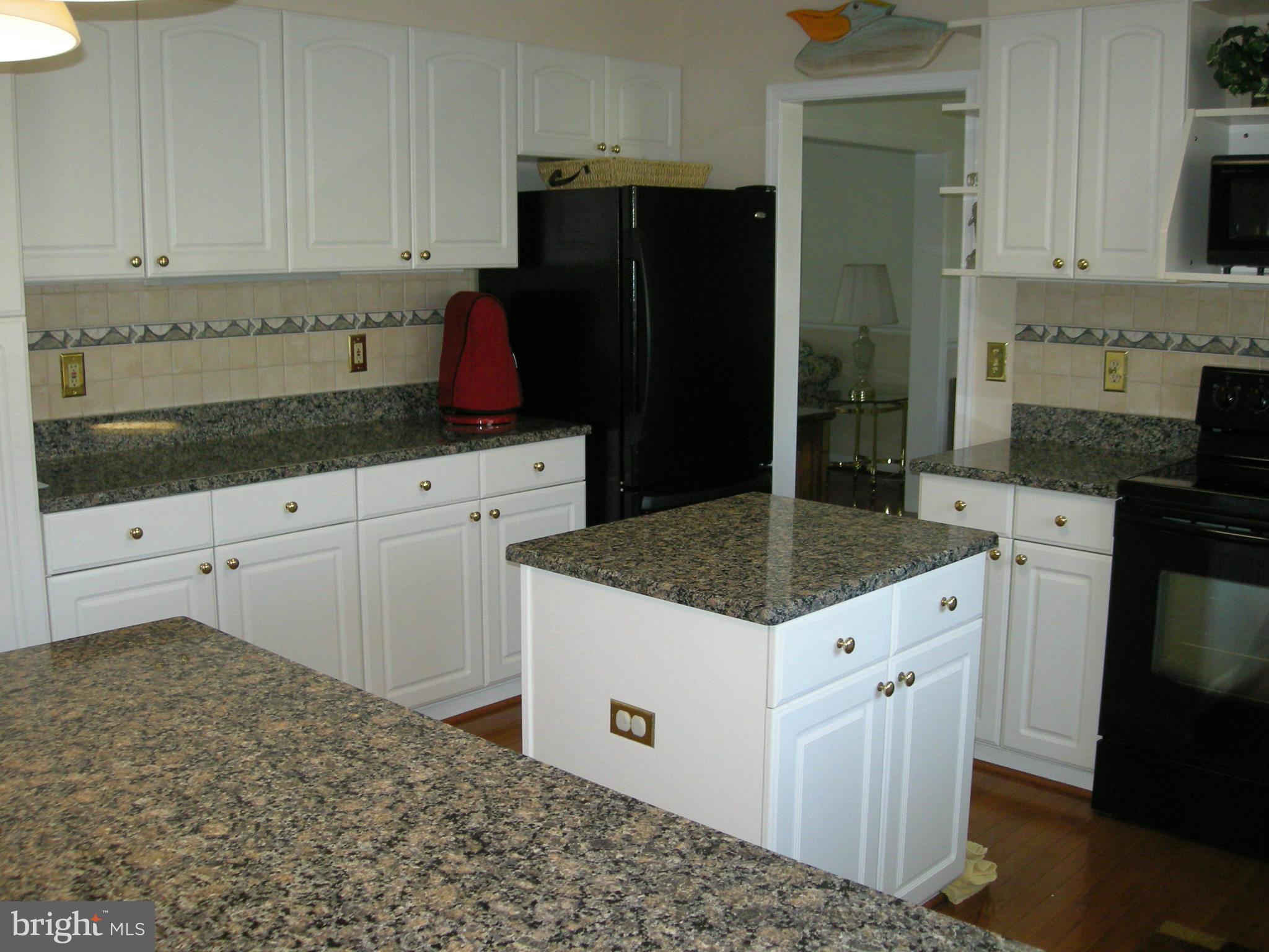 11911 Bluestone Road Kingsville, MD 21087 - Photo 9 of 30 Plenty of Cabinets in Kitchen