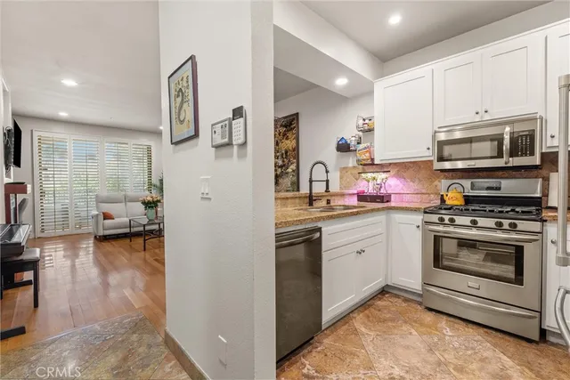 $540,000 | 555 Maine Avenue, Unit 113, Long Beach, CA 90802