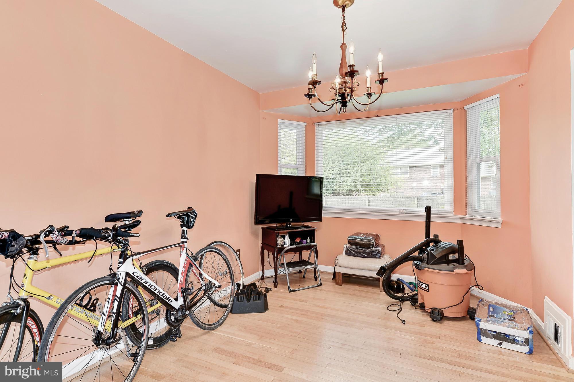 1307 Ray Road Hyattsville, MD 20782 - Photo 4 of 12 Dining Room