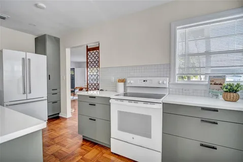 $900,000 | 707 South Lois Avenue, Tampa, FL 33609