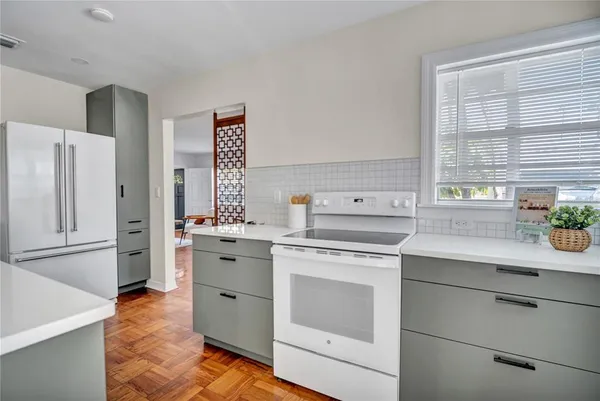 $900,000 | 707 South Lois Avenue, Tampa, FL 33609