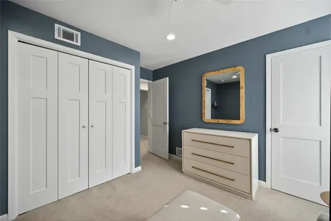 a view of walk in closet