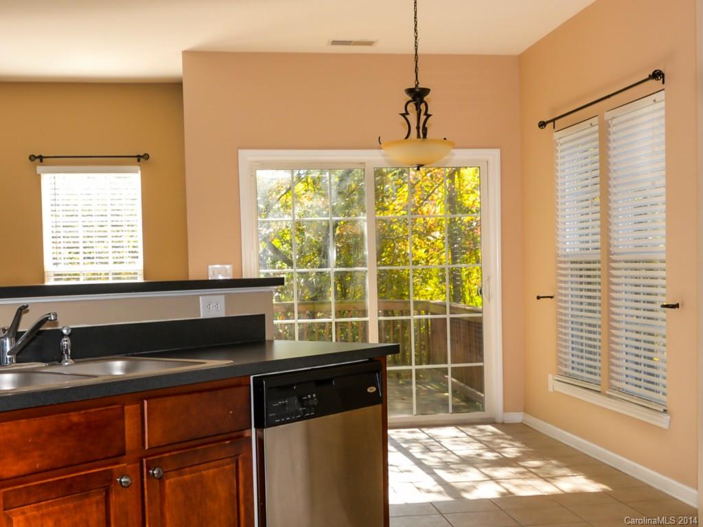 11903 Royal Castle Court Charlotte, NC 28277 - Photo 4 of 23