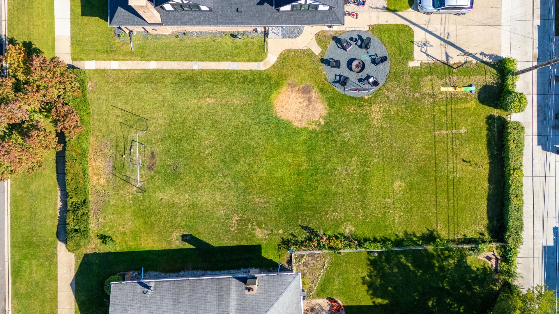 8041 North Merrill Street Niles, IL 60714 - Photo 2 of 10 a view of swimming pool with a yard