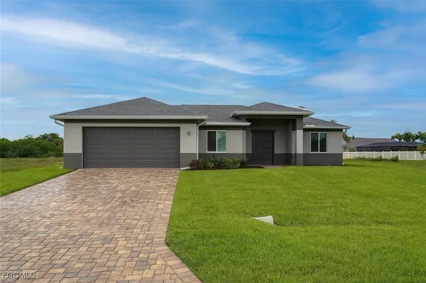$2,700 | 314 Northwest 16th Place, Cape Coral, FL 33993