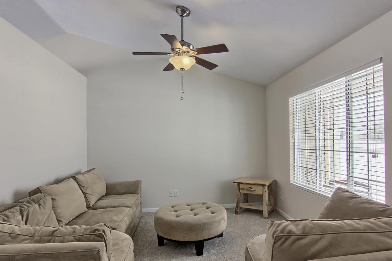 748 Strohm Road Traverse City, MI 49696 - Photo 12 of 26 1813933-11.JPG