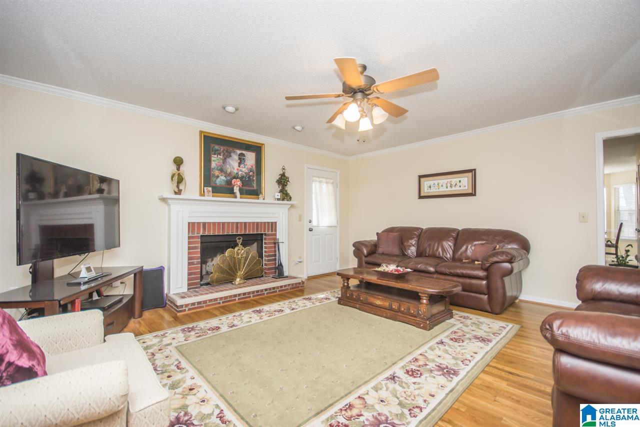 1119 Elm Drive Alabaster, AL 35007 - Photo 5 of 32