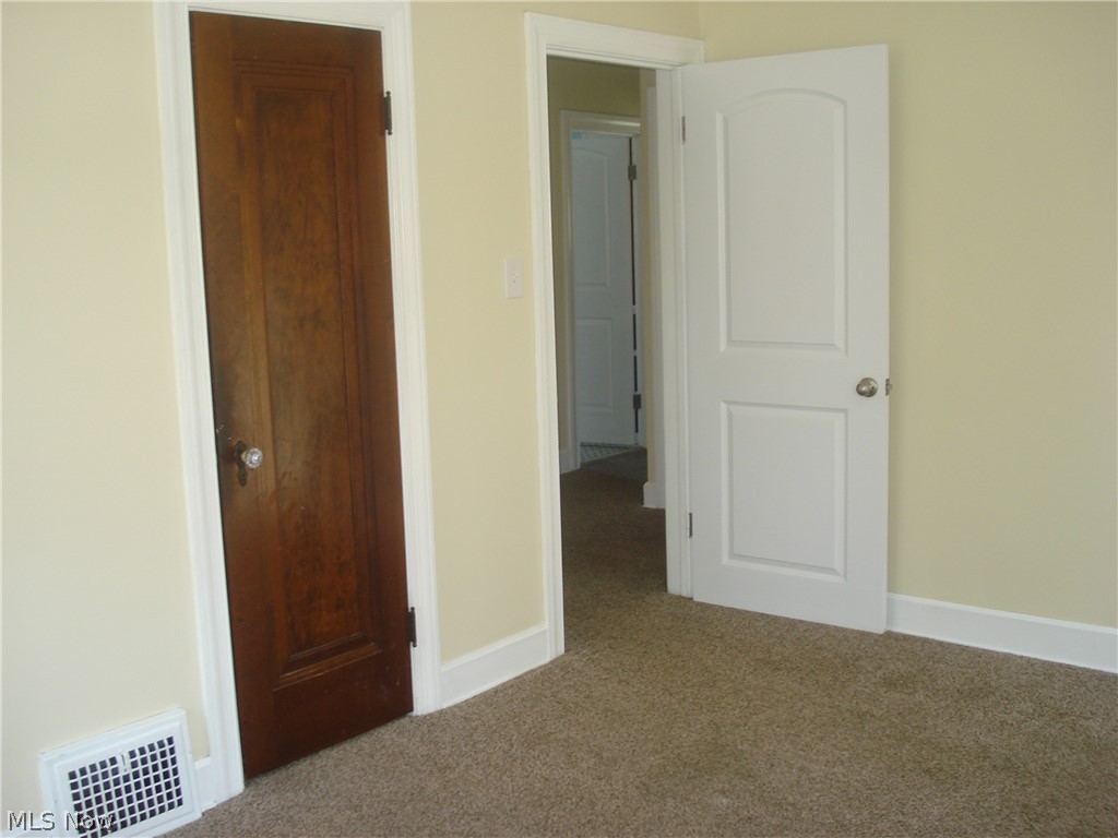 4509 East Berwald Road Cleveland, OH 44121 - Photo 19 of 25 Gallery Image 19