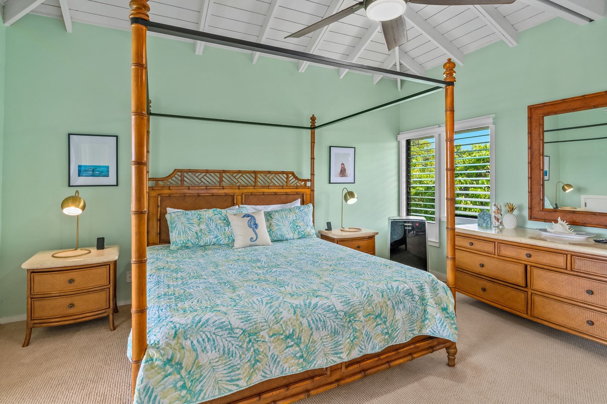 1565 Pe'e Road, Unit 422 Koloa, HI 96756 - Photo 15 of 22 a bedroom with a bed and a window
