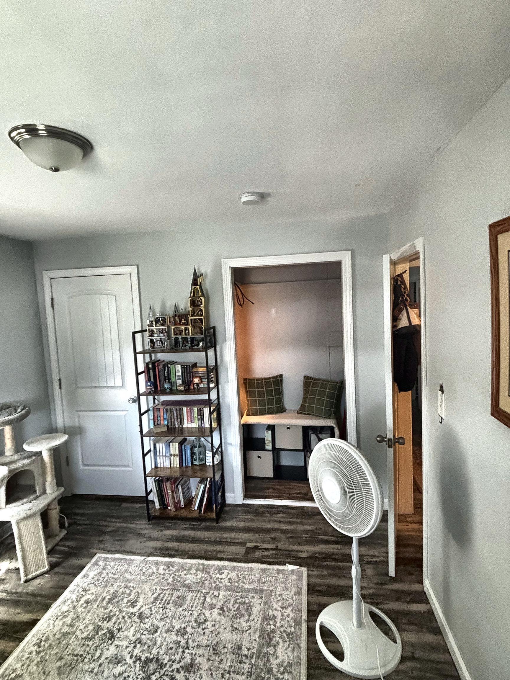 123 Watts Street Manchester, NH 03104 - Photo 11 of 27