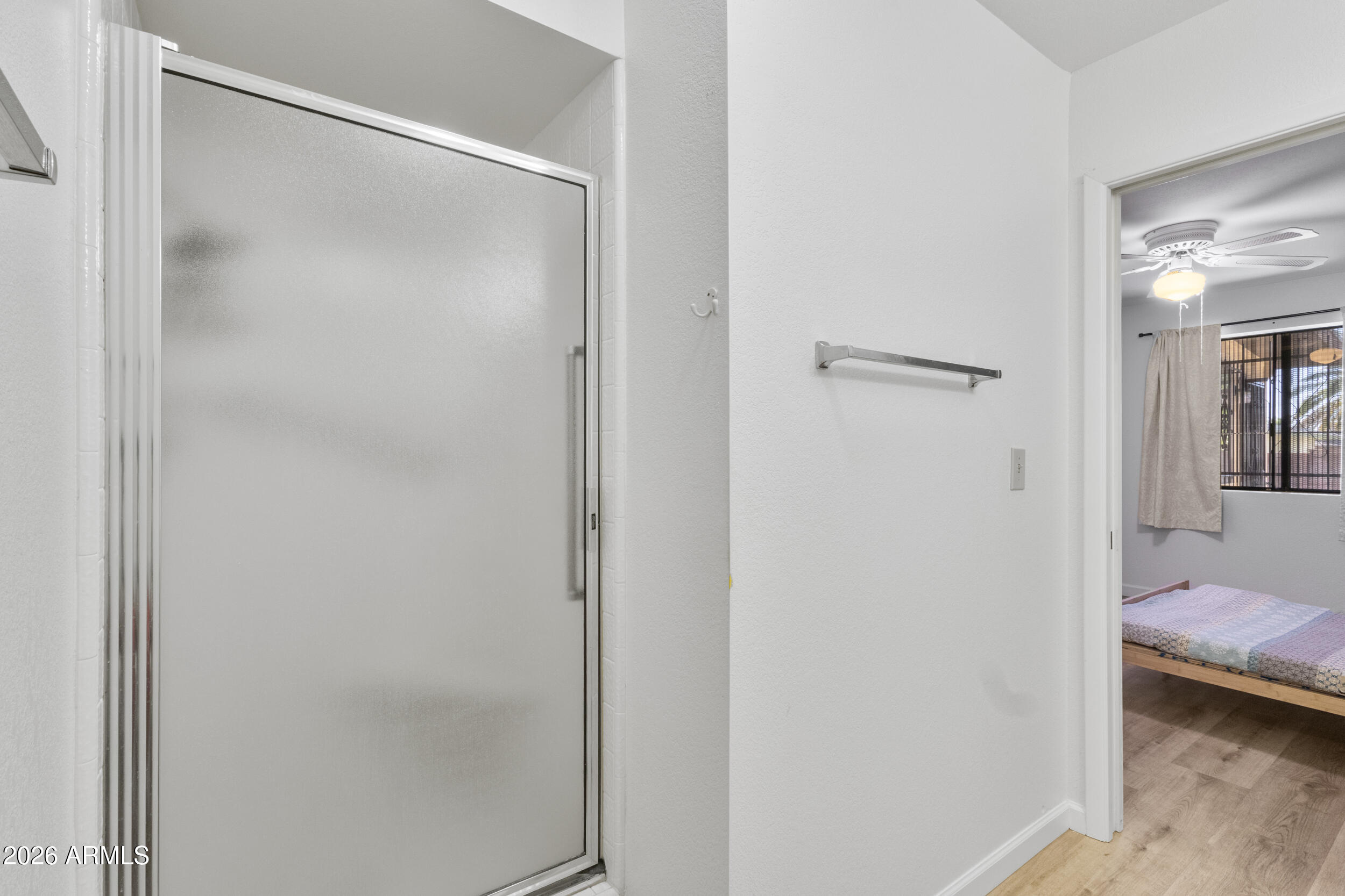 520 South Greenfield Road, Unit 39 Mesa, AZ 85206 - Photo 18 of 27 a view of bedroom and bathroom