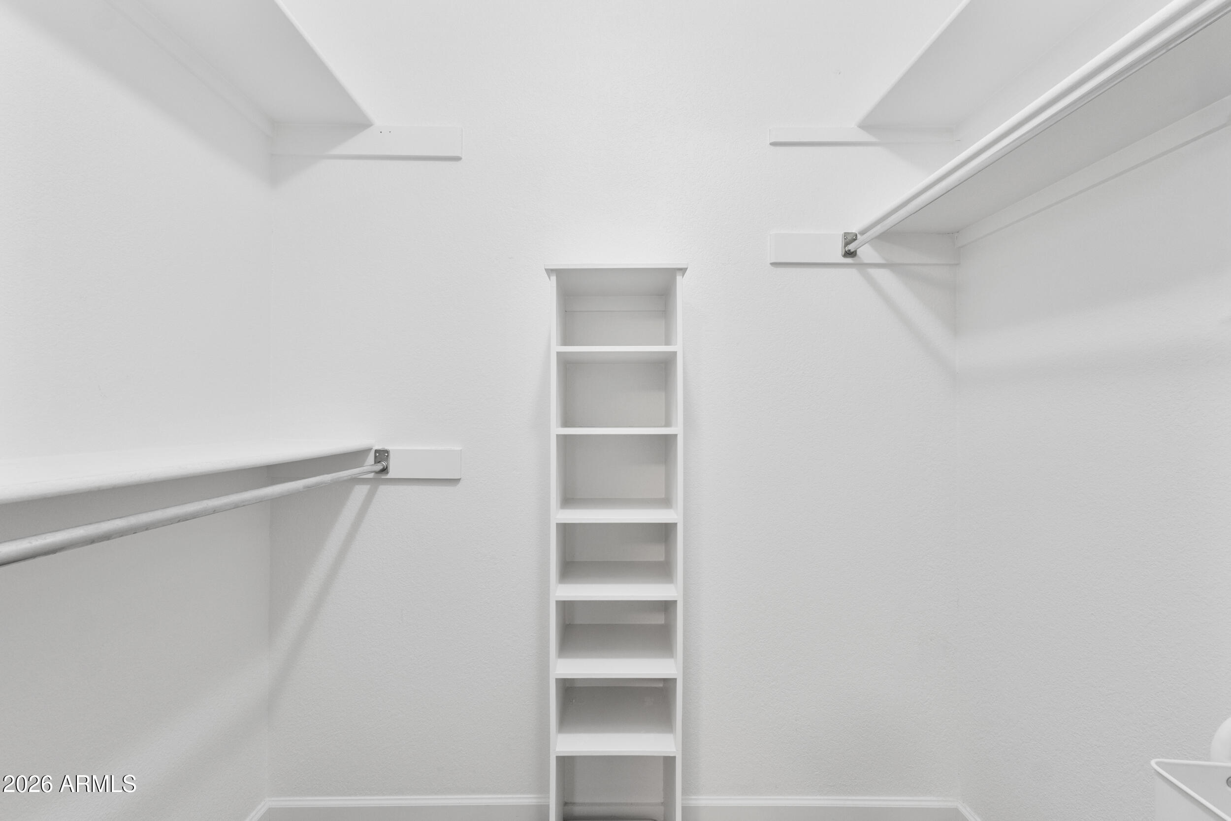 520 South Greenfield Road, Unit 39 Mesa, AZ 85206 - Photo 20 of 27 a view of an empty walk in closet