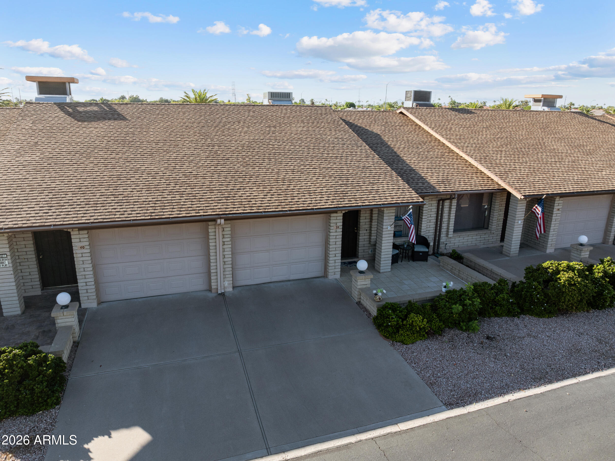 520 South Greenfield Road, Unit 39 Mesa, AZ 85206 - Photo 25 of 27 a view of a house with a terrace