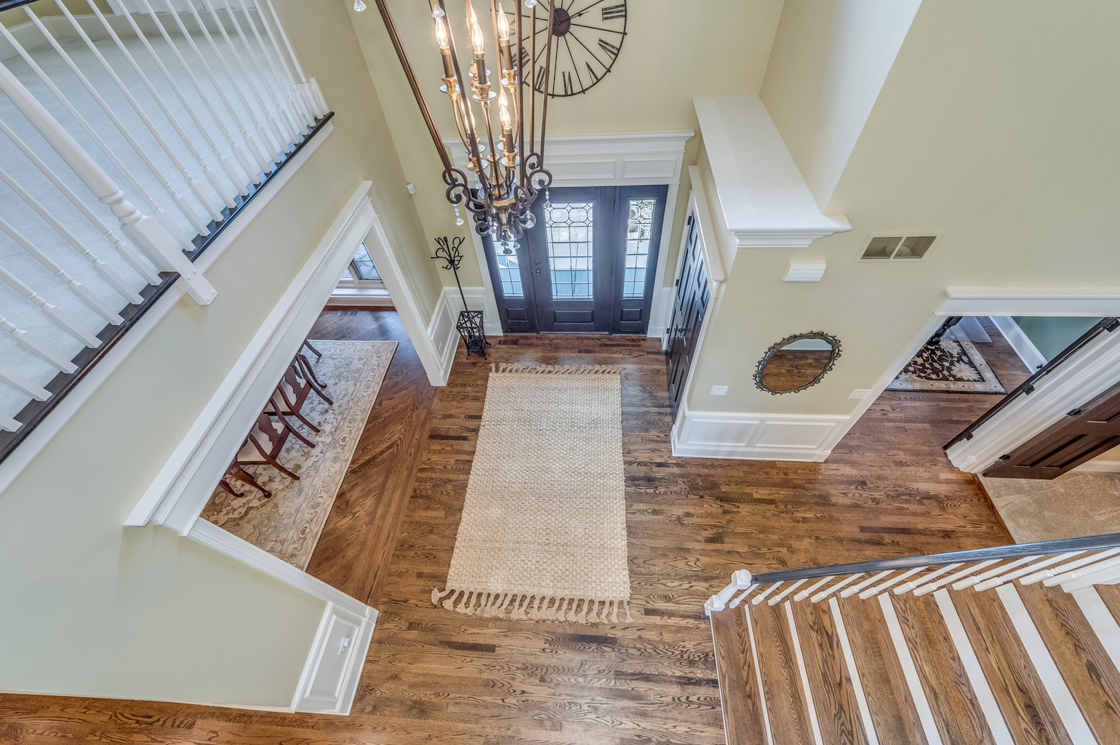 8N669 Edgewood Road Elgin, IL 60124 - Photo 5 of 59 Gallery Image 5