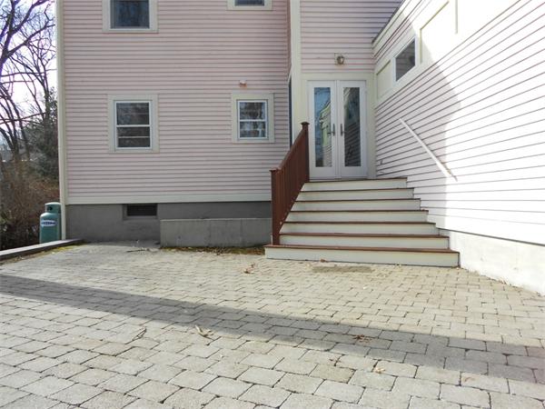 9 Nowers Road Lexington, MA 02420 - Photo 8 of 9