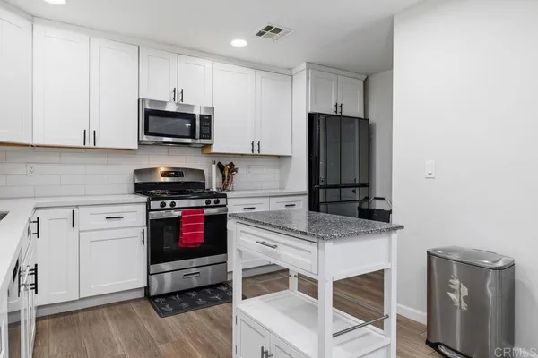 $949,900 | 9214 Fenway Road, Santee, CA 92071