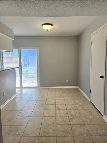 $179,900 | 1532 Silverpines Road, Unit 532, Houston, TX 77062