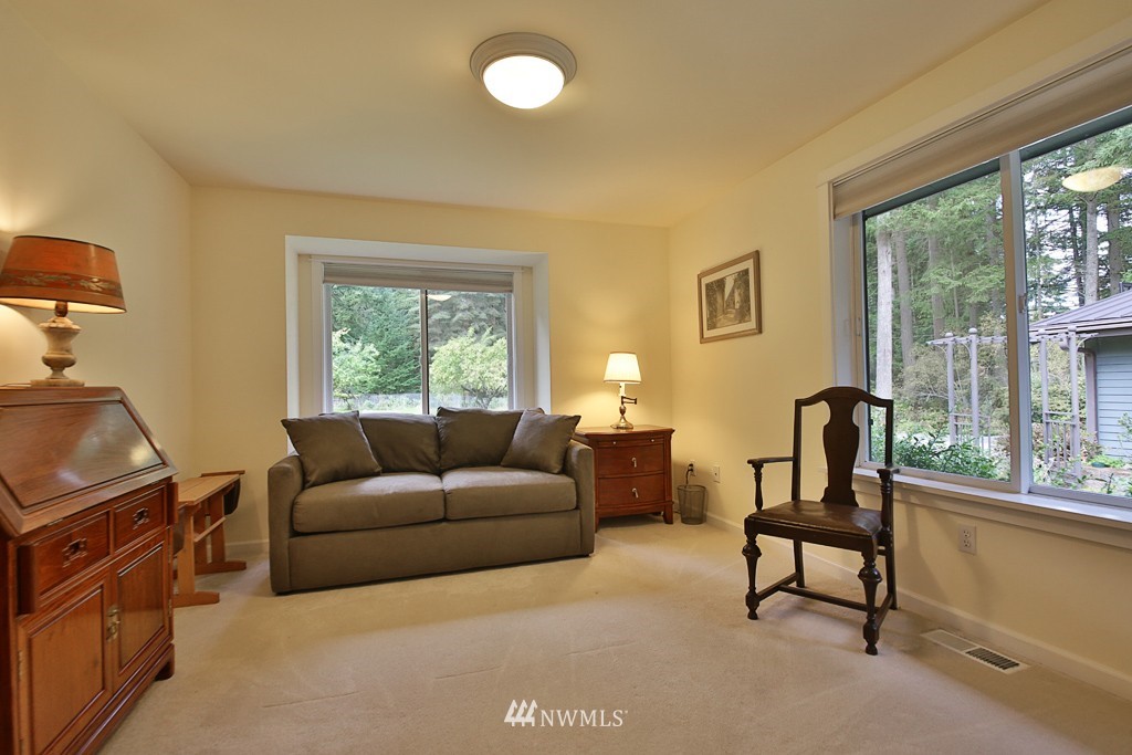 7323 Heggeness Road Clinton, WA 98236 - Photo 15 of 25 Gallery Image 15