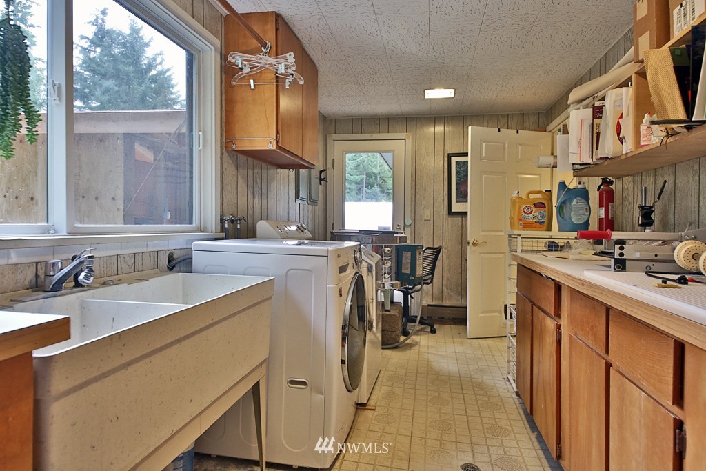 7323 Heggeness Road Clinton, WA 98236 - Photo 19 of 25 Gallery Image 19