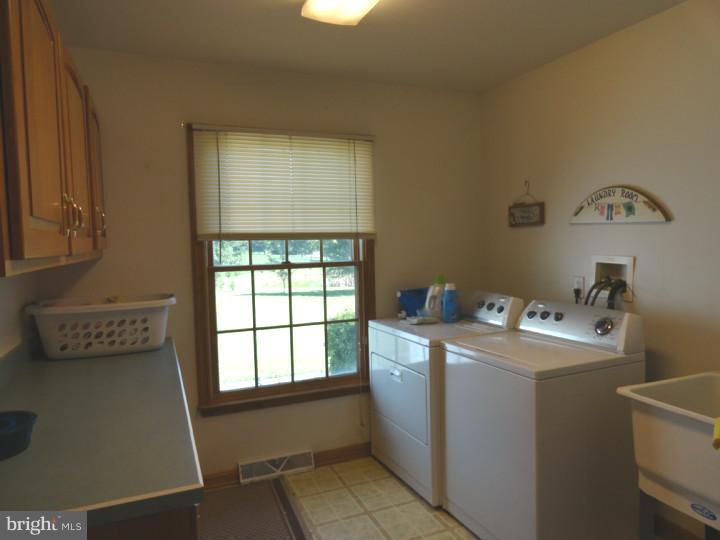 844 Dexter Corner Road Townsend, DE 19734 - Photo 11 of 24 Laundry Room
