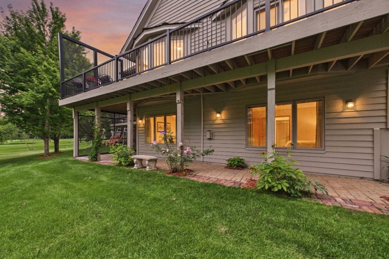 14897 Valley View Road Eden Prairie, MN 55344 - Photo 4 of 41