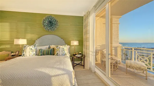 a view of utility room