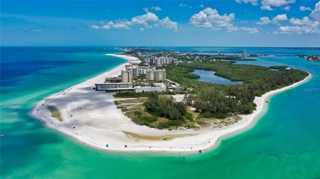 $2,799,000 | 2050 Benjamin Franklin Drive, Unit B704, Sarasota, FL 34236