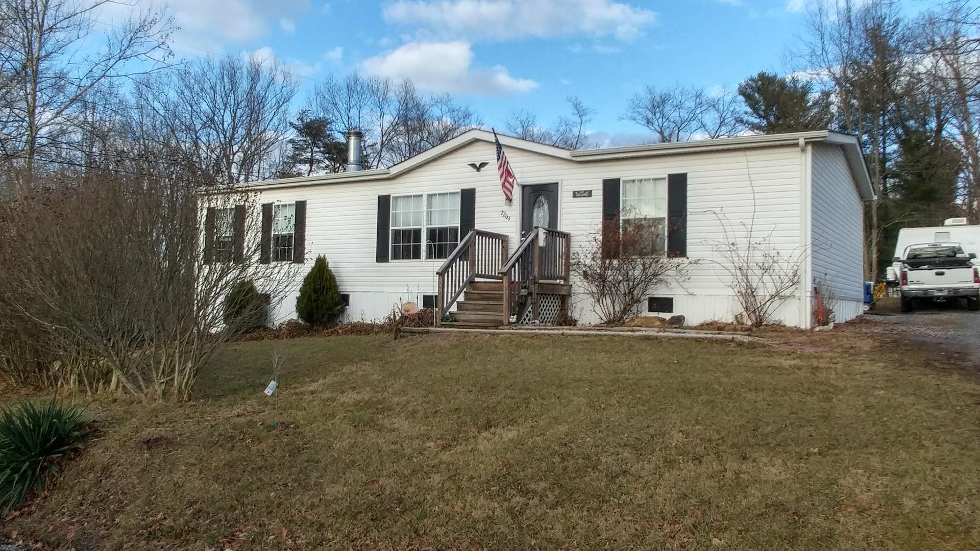 2204 Gate Road Christiansburg, VA 24073 - Photo 1 of 20 front