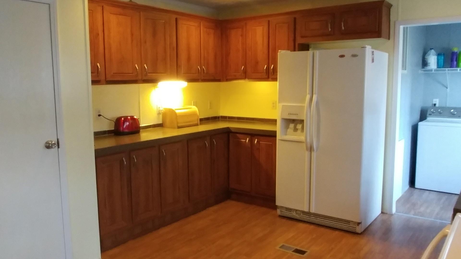 2204 Gate Road Christiansburg, VA 24073 - Photo 9 of 20 2004 Gate kitchen