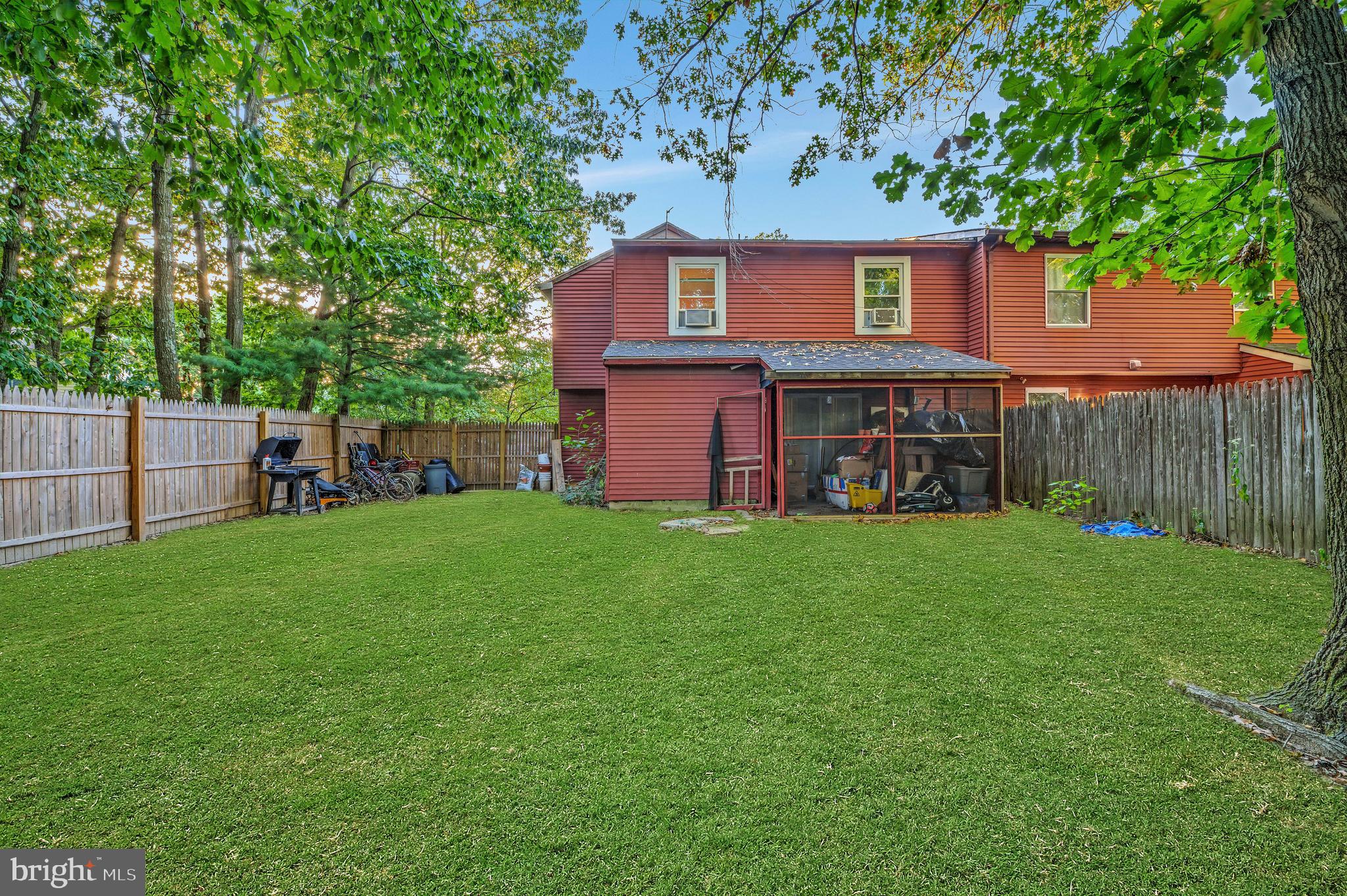 28 Edinshire Road Sicklerville, NJ 08081 - Photo 18 of 19