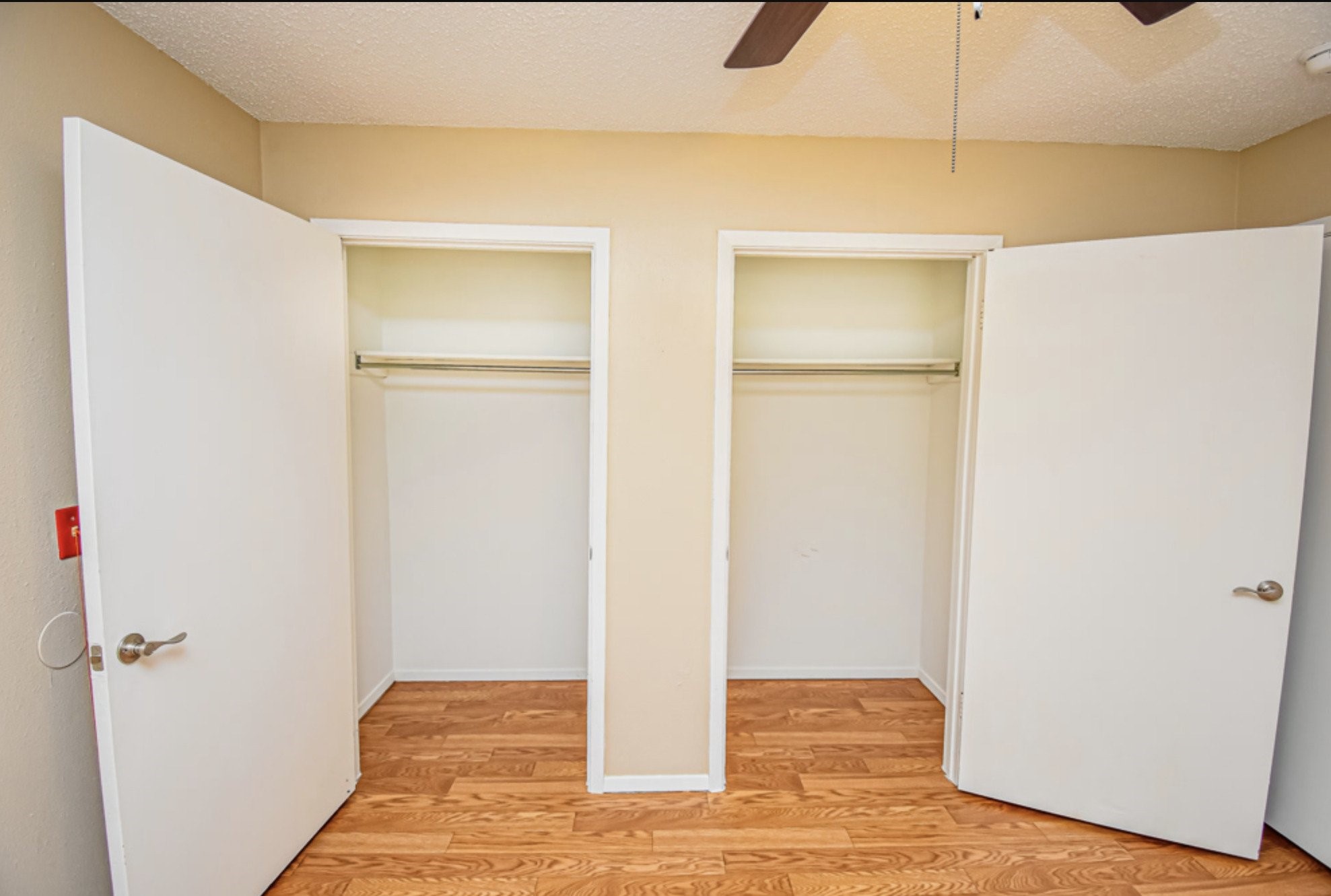 427 Martin Street Chandler, TX 75758 - Photo 7 of 11 a view of an empty room