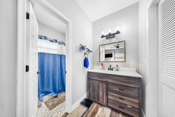 $365,000 | 200 East Hemingway Circle, Margate, FL 33063