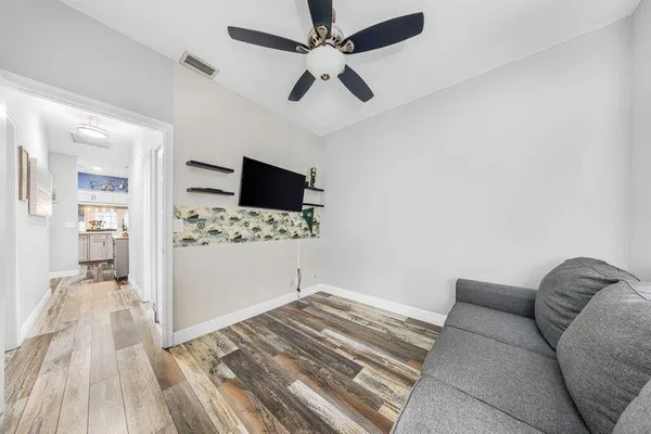 $365,000 | 200 East Hemingway Circle, Margate, FL 33063