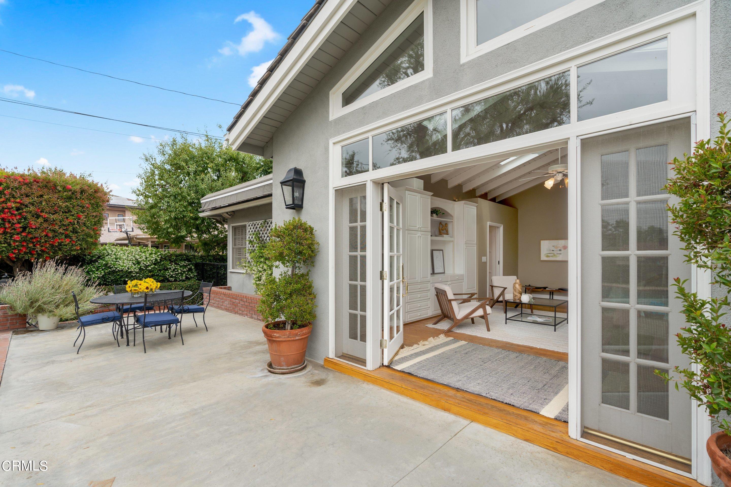 3150 Lombardy Road Pasadena, CA 91107 - Photo 19 of 27 Patio