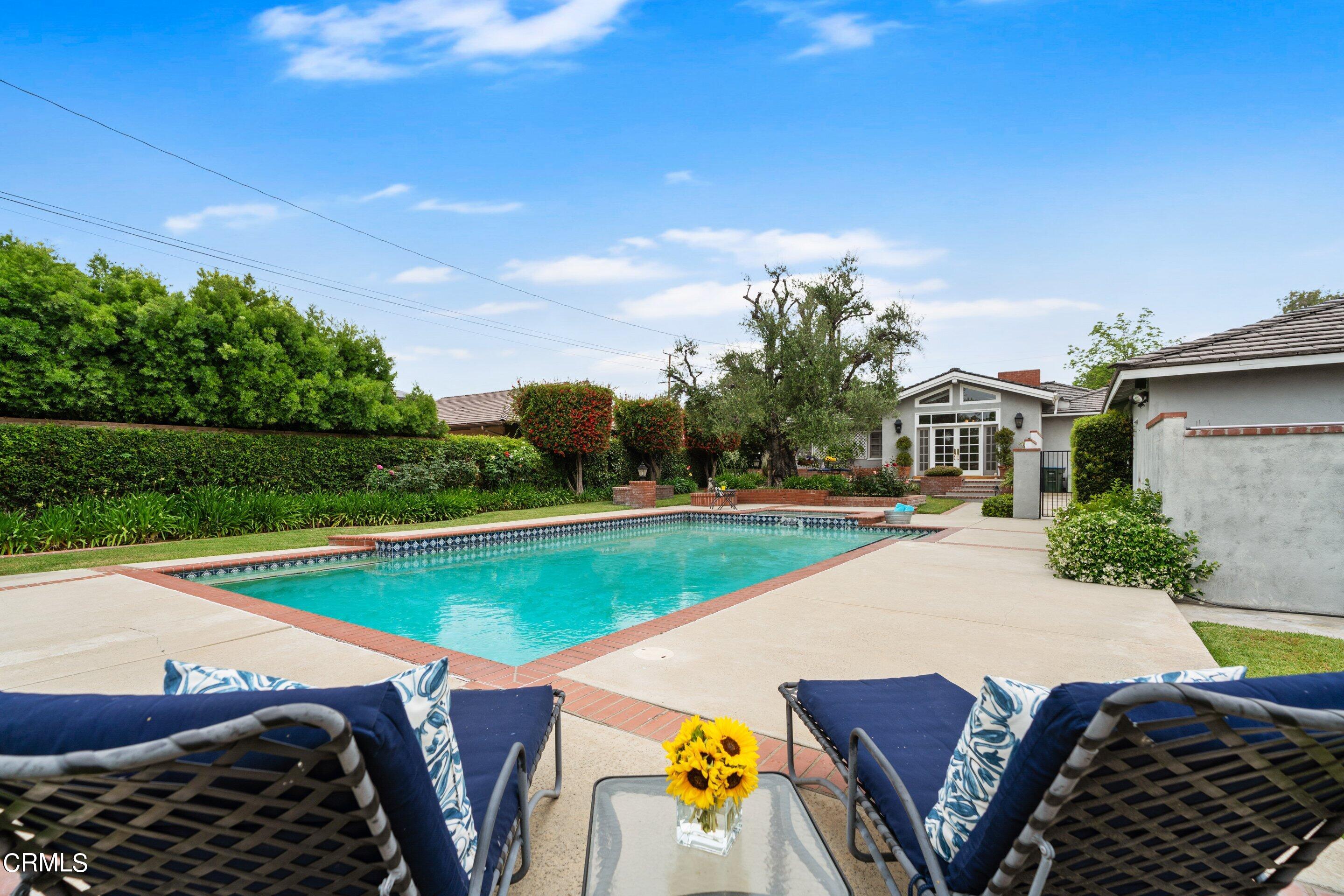 3150 Lombardy Road Pasadena, CA 91107 - Photo 22 of 27 Pool