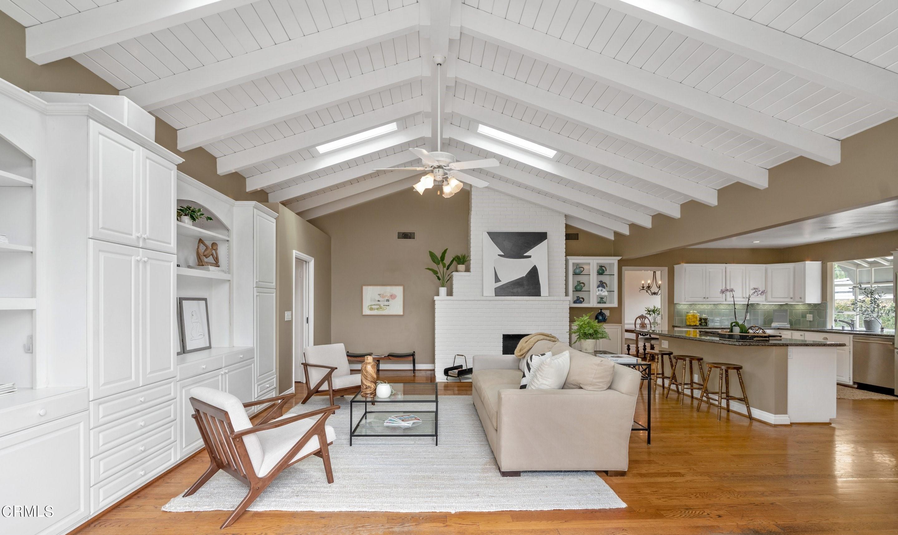 3150 Lombardy Road Pasadena, CA 91107 - Photo 10 of 27 Family Room