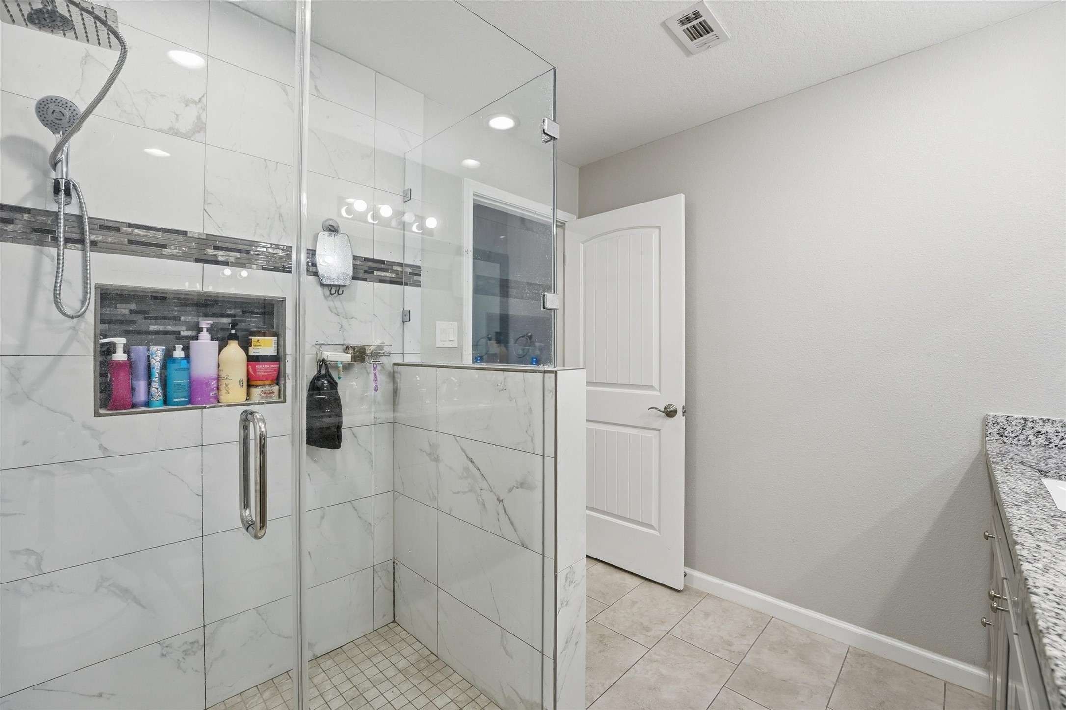14403 Waterville Way Houston, TX 77015 - Photo 16 of 25