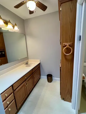 $2,700 | 8011 Highway 58, Harrison, TN 37341