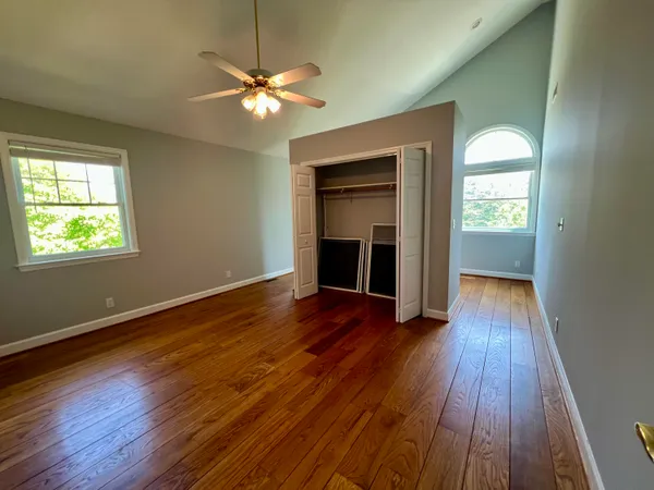 $2,700 | 8011 Highway 58, Harrison, TN 37341