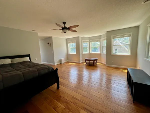 $2,700 | 8011 Highway 58, Harrison, TN 37341