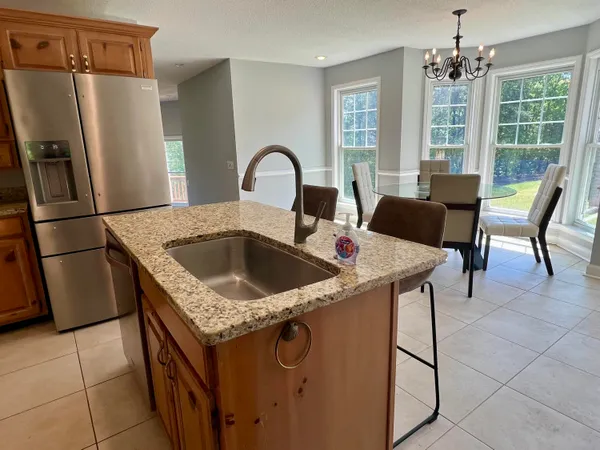 $2,700 | 8011 Highway 58, Harrison, TN 37341