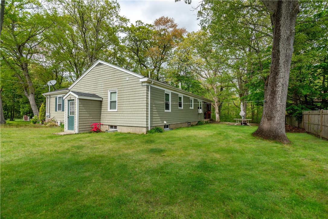 220 Alvin Street Warwick, RI 02886 - Photo 42 of 45
