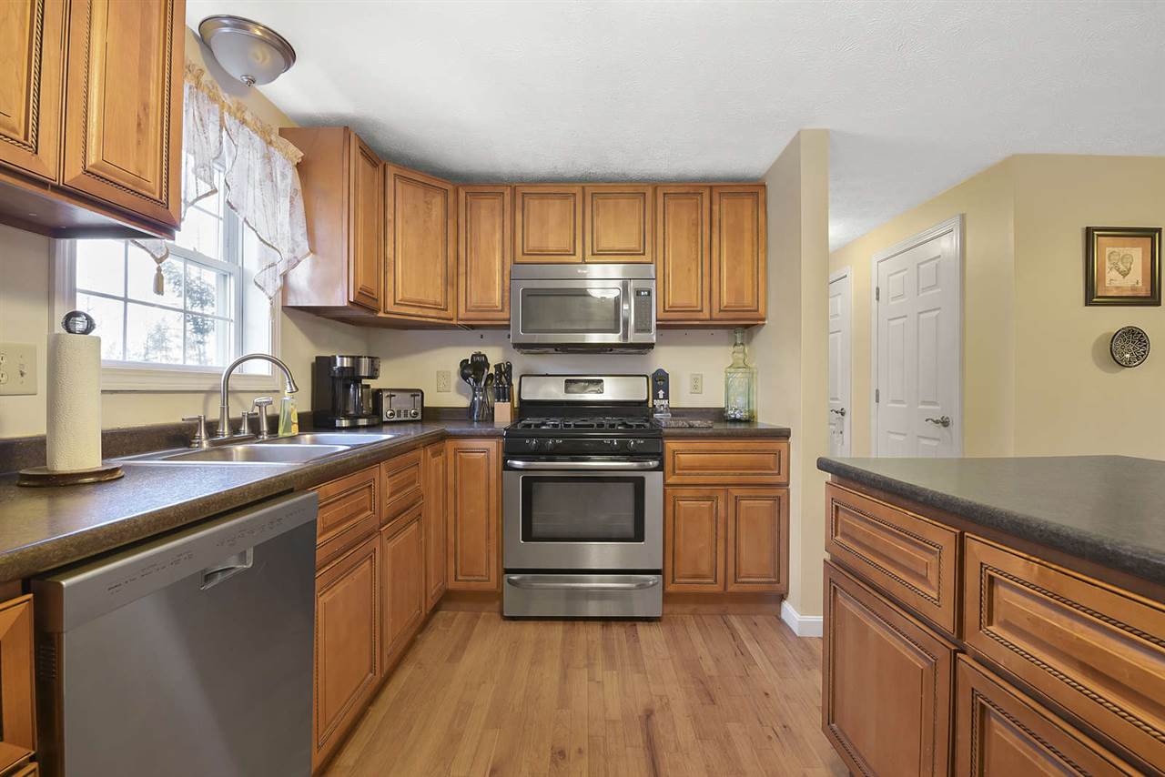 93 Styles Road New Boston, NH 03070 - Photo 5 of 35 Gallery Image 5