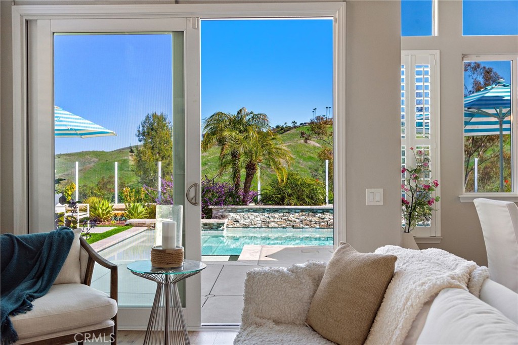 76 Pienza Laguna Niguel, CA 92677 - Photo 2 of 54