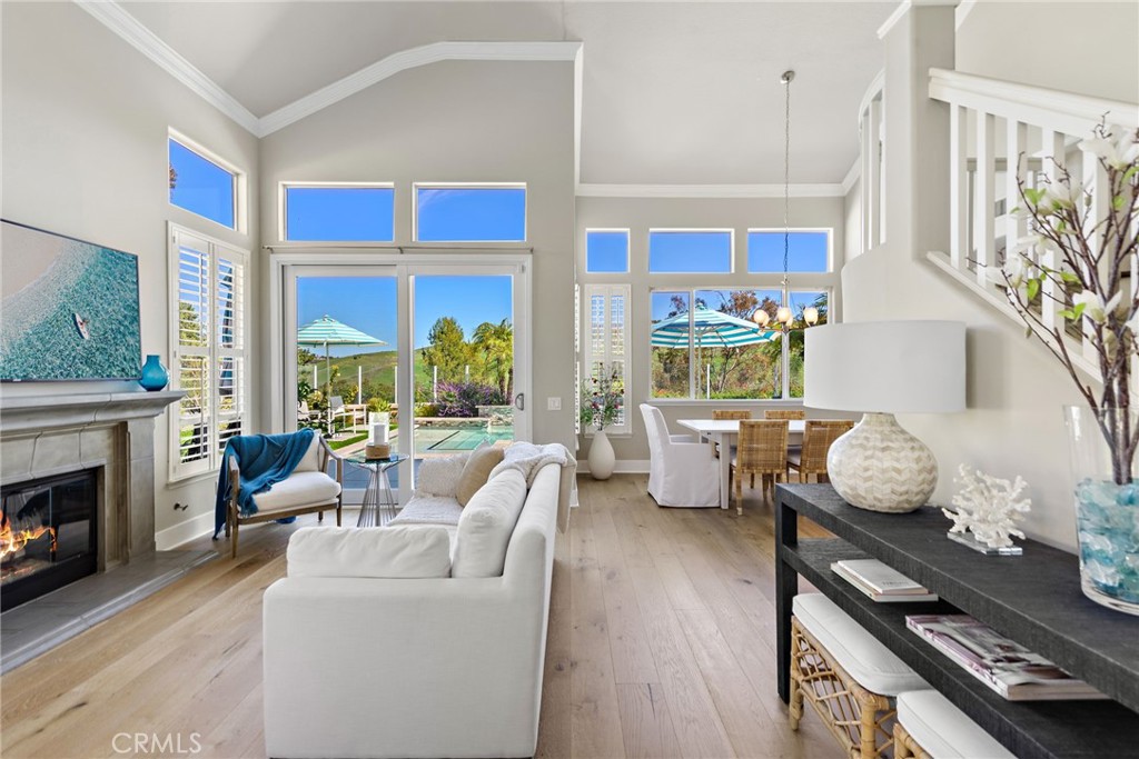 76 Pienza Laguna Niguel, CA 92677 - Photo 4 of 54