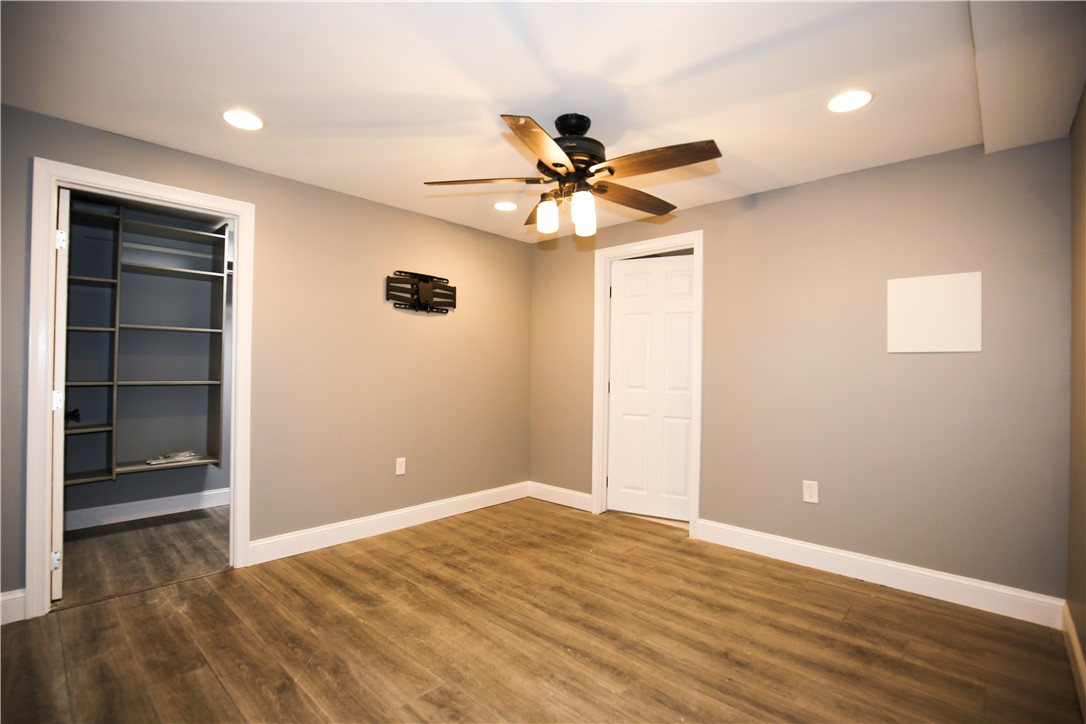 560 Post Road Warwick, RI 02888 - Photo 17 of 30 Master Bedroom