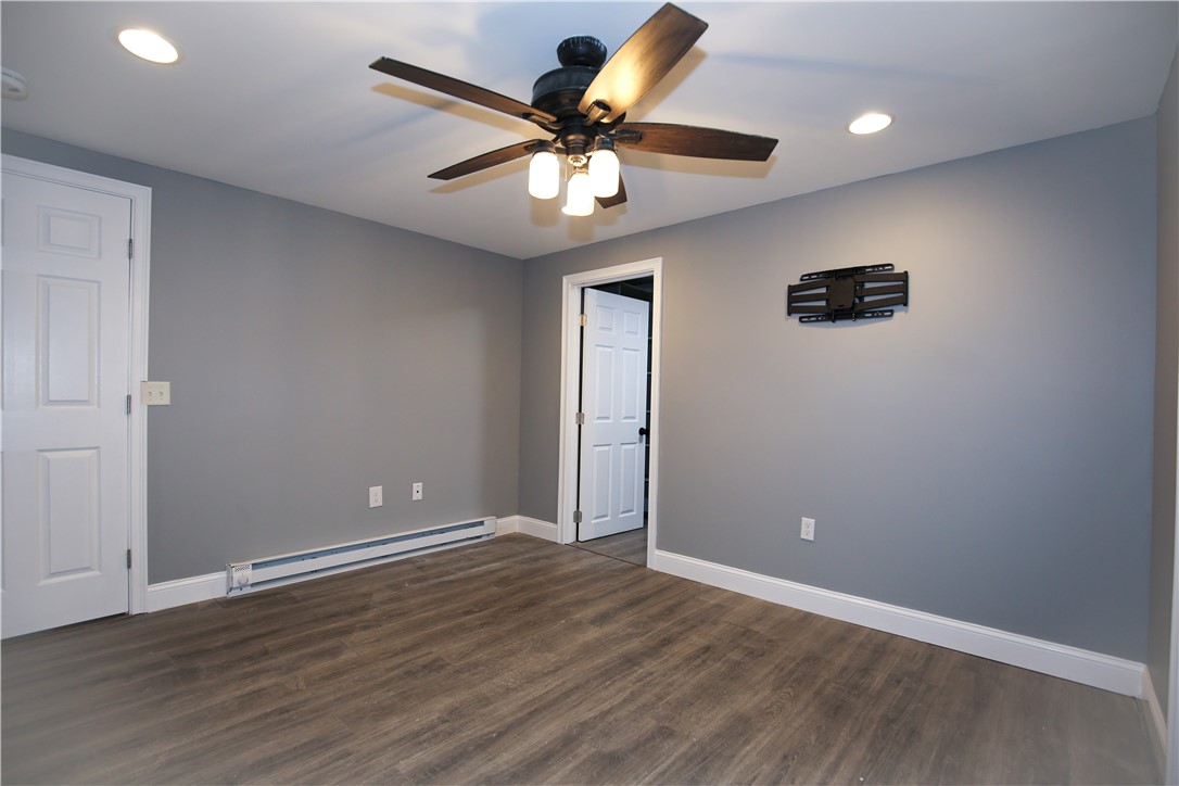 560 Post Road Warwick, RI 02888 - Photo 18 of 30 Master Bedroom