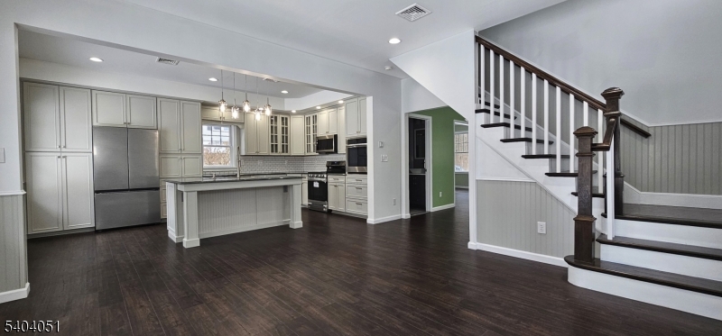 27 Forest Road Budd Lake, NJ 07828 - Photo 3 of 28