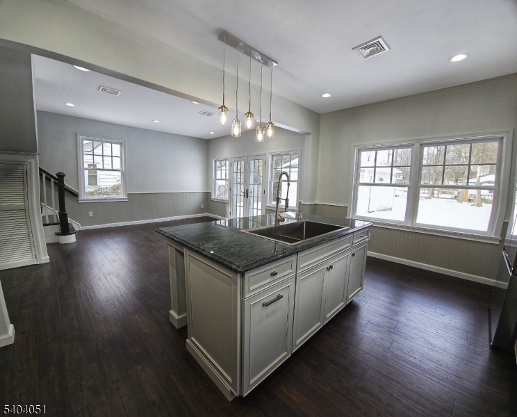 27 Forest Road Budd Lake, NJ 07828 - Photo 4 of 28