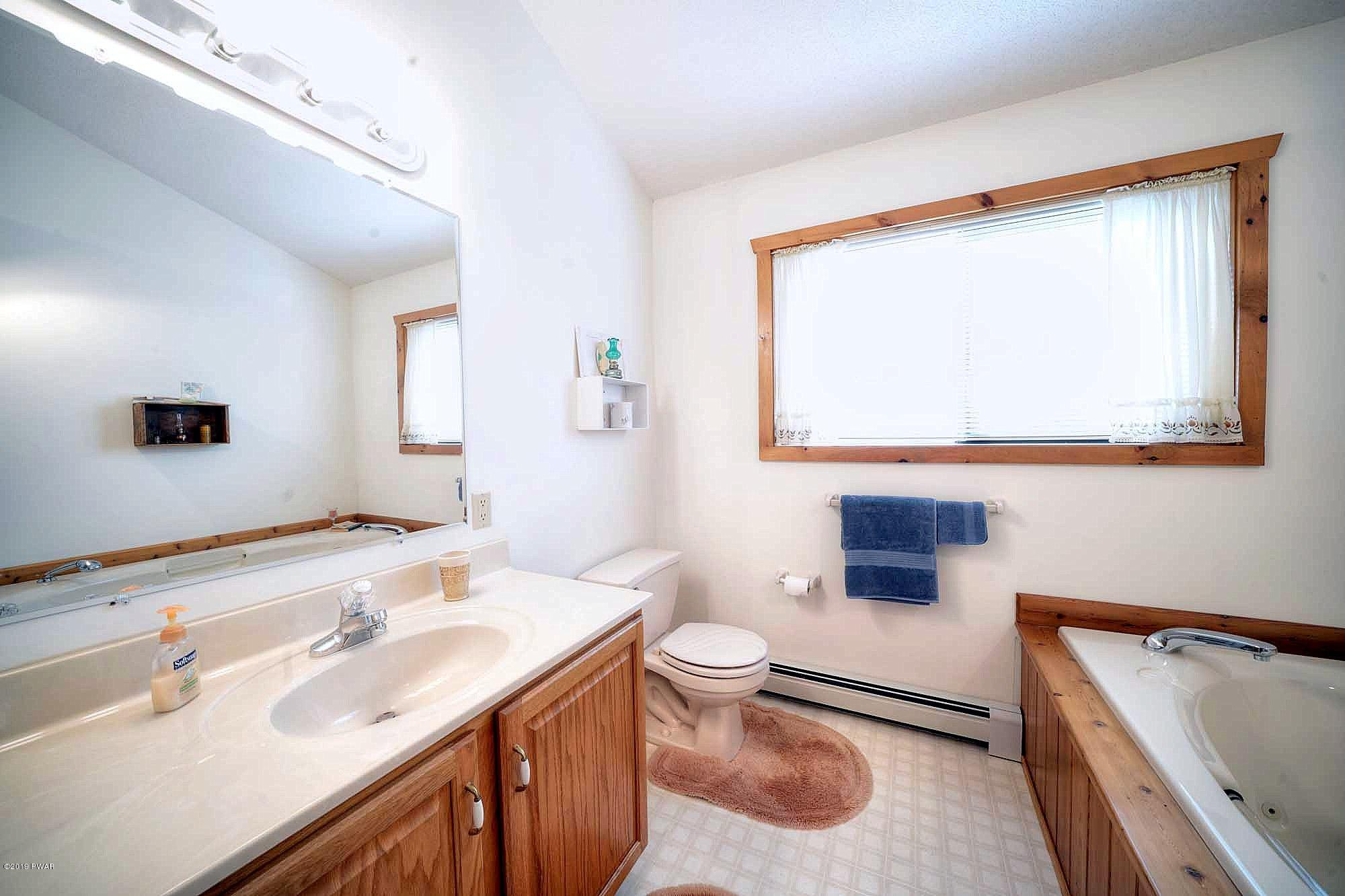 29 Lacawac Road Lake Ariel, PA 18436 - Photo 26 of 35